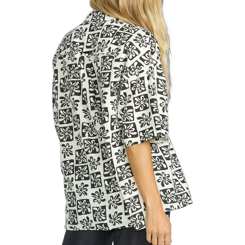 Beach Side Printed Woven S/S Button-Up 2025