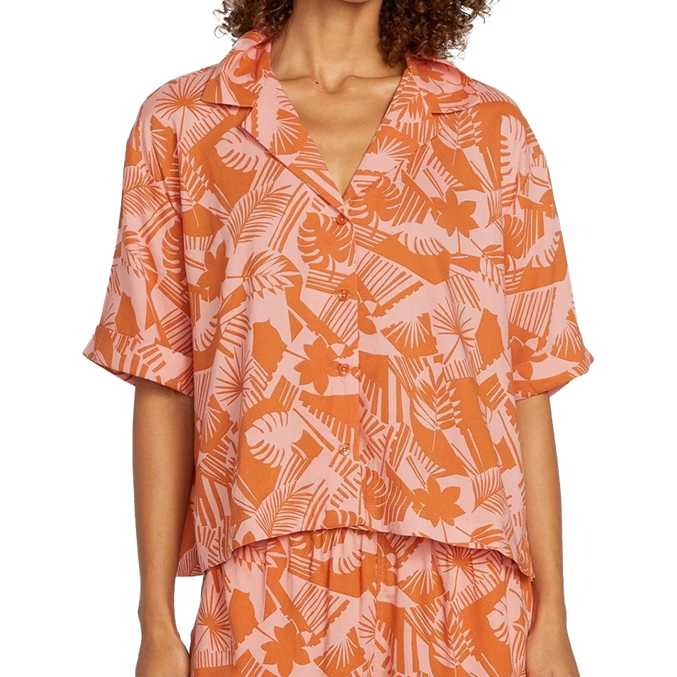 Excapism Top S/S Shirt