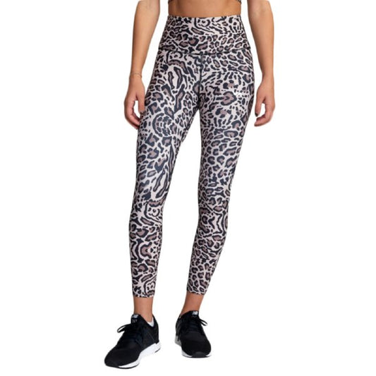 W VA Essential Legging SP21