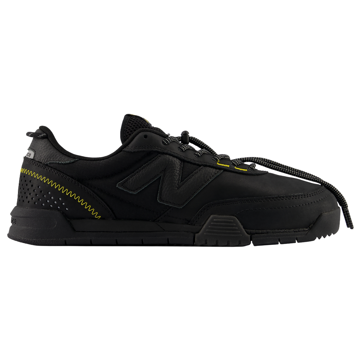 440 Trail Low Shoe