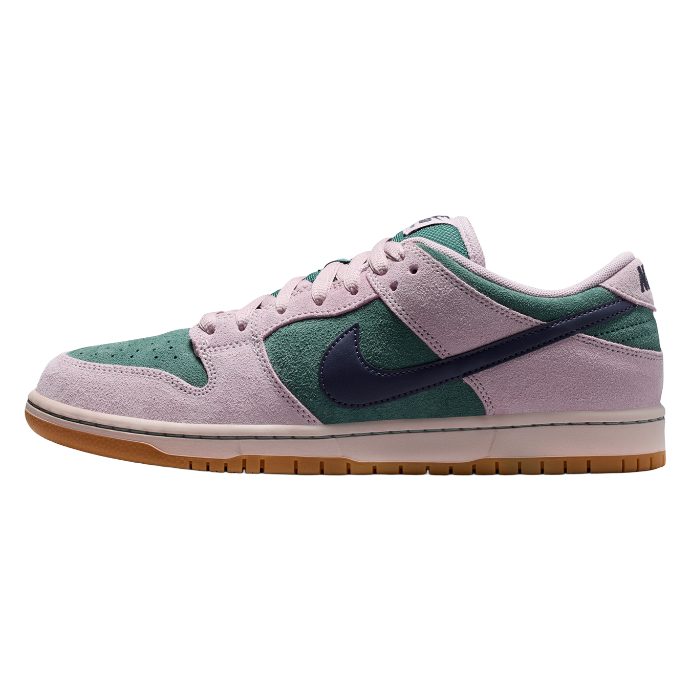 SB Dunk Low Pro Shoe