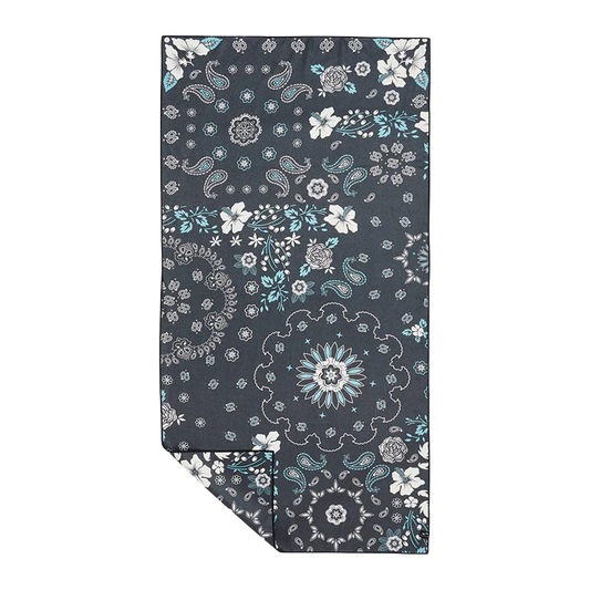 Axel Performance Quick Dry Towel 2025