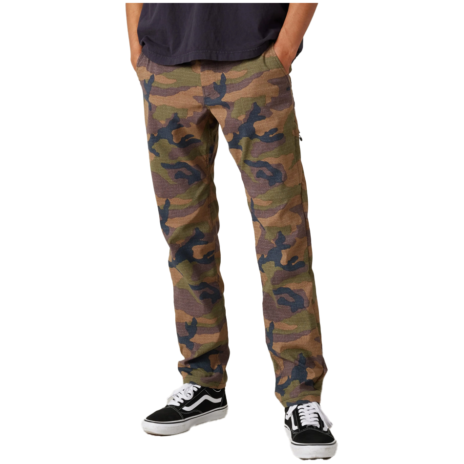 Everywhere Slim Fit Pant 2025