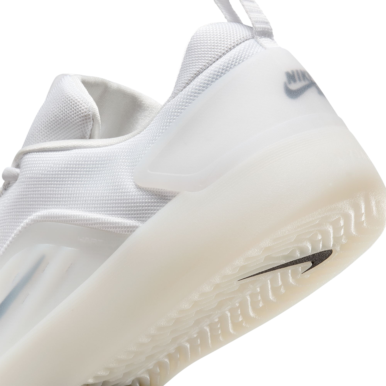 SB Zoom Nyjah 4 Shoe