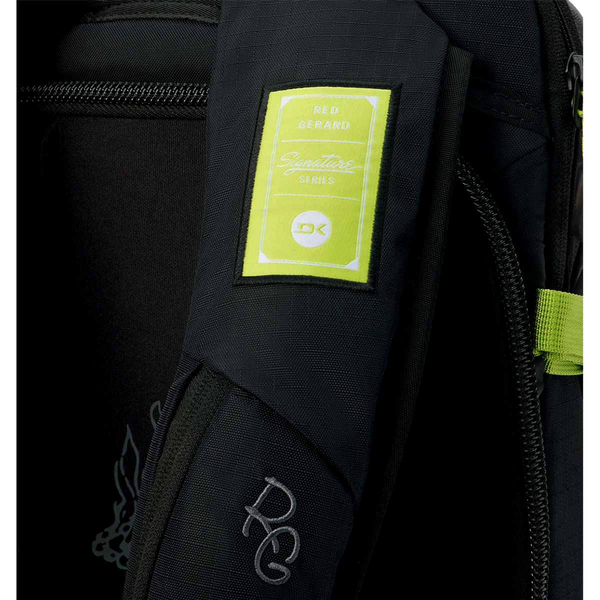 Team Poacher Backpack 22L Red Gerard