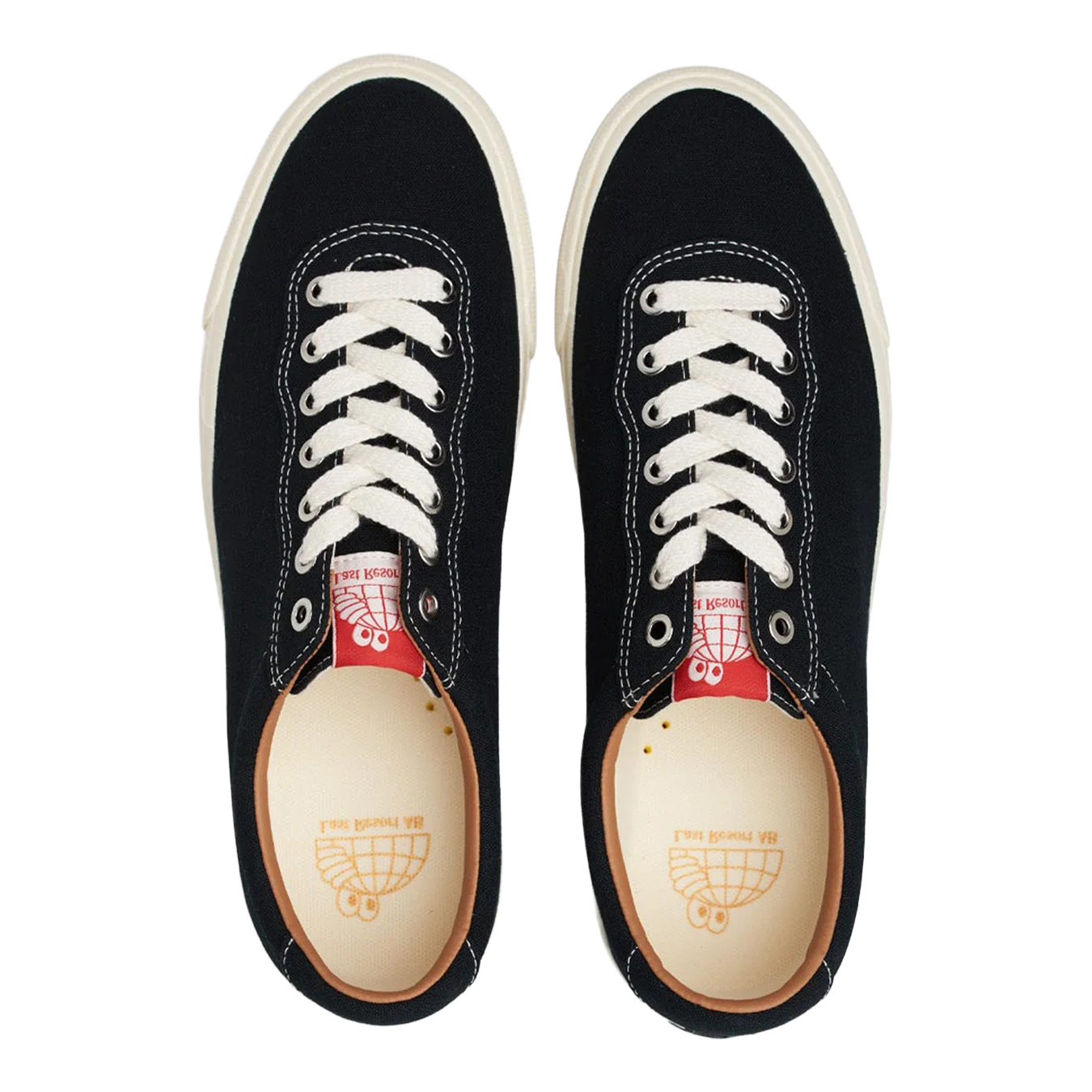 VM001 Lo Canvas Shoe