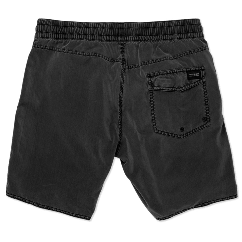 Center Trunk 17 Short 2024